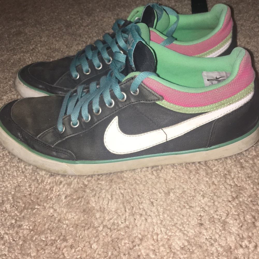 Nike
